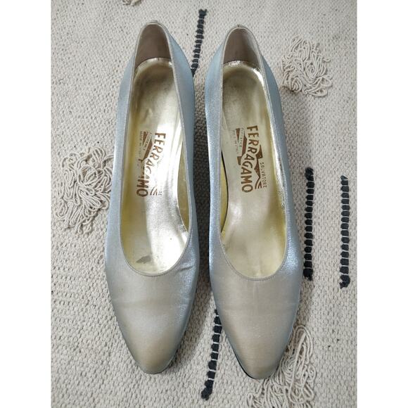 Vintage VTG Salvatore Ferragamo Florence Ice Blue Slip on Pumps Size 9.5 - Picture 2 of 12